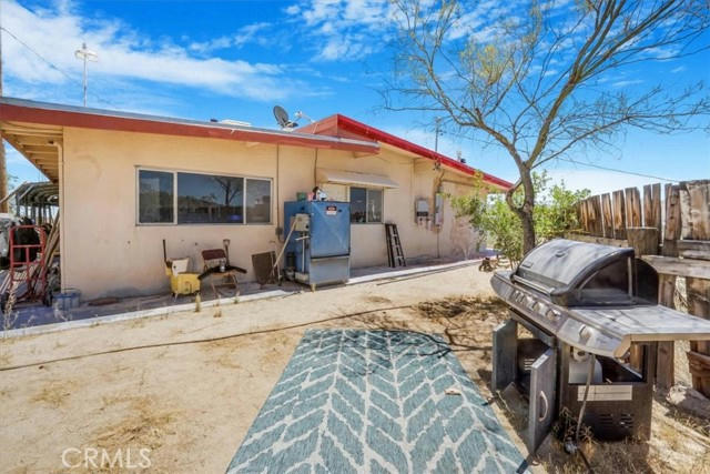 6756 PAWNEE AVE, YUCCA VALLEY, CA 92284, photo 1 of 38