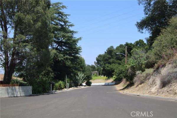 24934 OLD WILEY CANYON, NEWHALL, CA 91321, photo 2 of 8