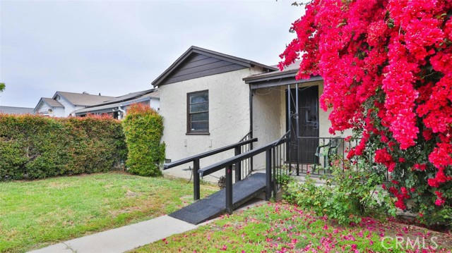 6502 GENTRY AVE, NORTH HOLLYWOOD, CA 91606 - Image 1