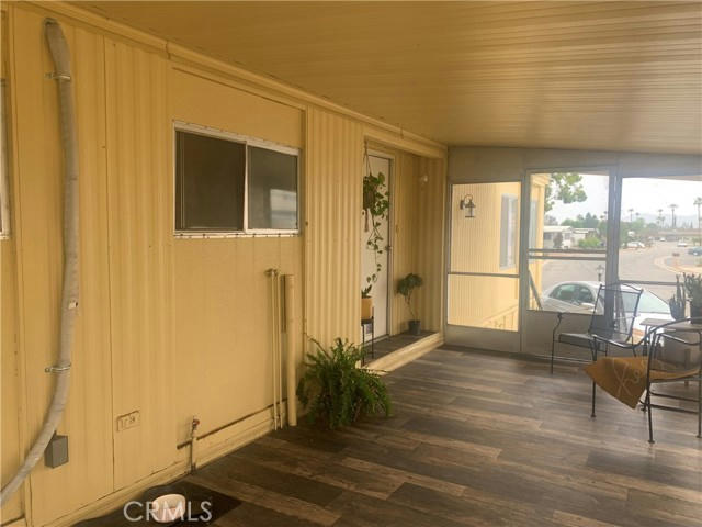 36 ROUND TABLE DR, RIVERSIDE, CA 92507, photo 1 of 16