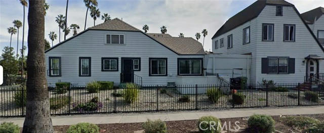 2074 W 54TH ST, LOS ANGELES, CA 90062, photo 4 of 5