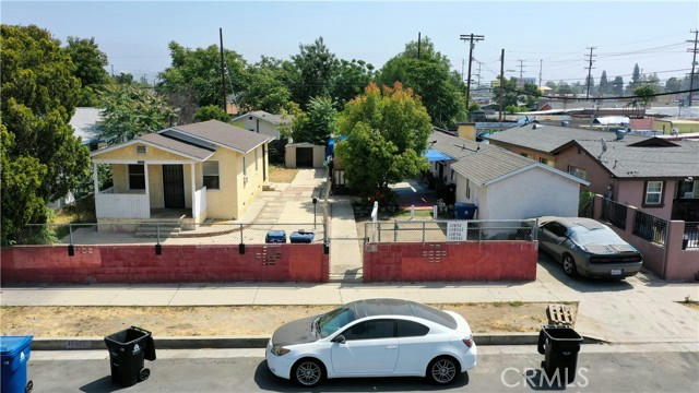 10852 SUTTER AVE, PACOIMA, CA 91331 - Image 1