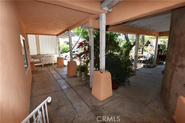 106 S LOWELL ST, LAKE ELSINORE, CA 92530, photo 4 of 40