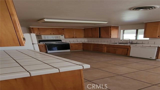 595 ORD RANCH RD, GRIDLEY, CA 95948, photo 4 of 11
