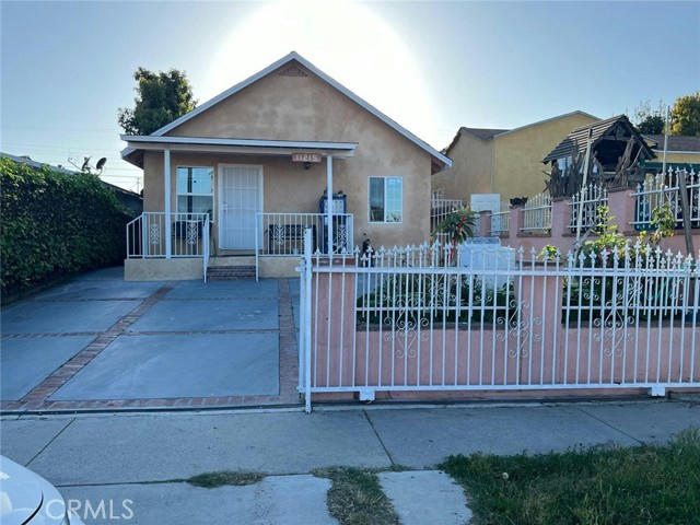 11215 S NEW HAMPSHIRE AVE, LOS ANGELES, CA 90044, photo 1 of 32