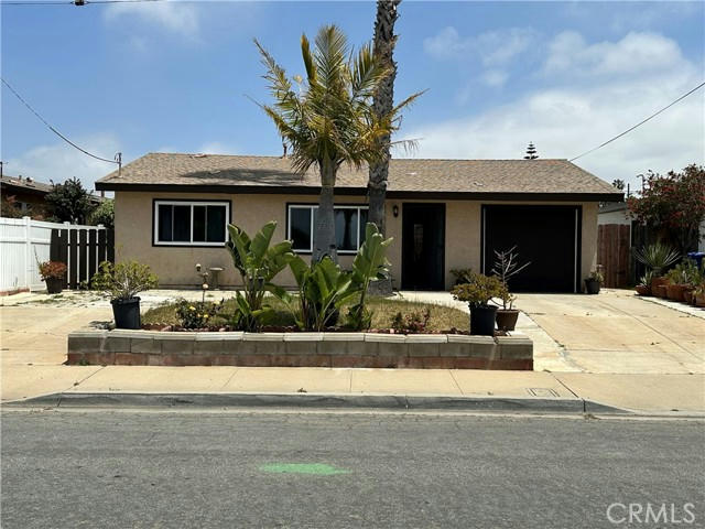 415 7TH ST, IMPERIAL BEACH, CA 91932, photo 1 of 57