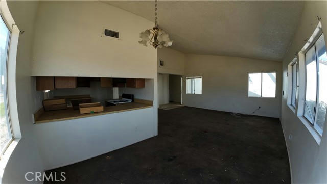 6080 LUPINE AVE, 29 PALMS, CA 92277, photo 5 of 33