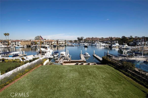 1 Harbor Island, Newport Beach, CA 92660 