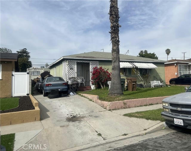 1613 W 126TH ST, LOS ANGELES, CA 90047, photo 1 of 6