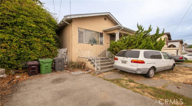 1161 73RD AVE, OAKLAND, CA 94621, photo 1 of 6