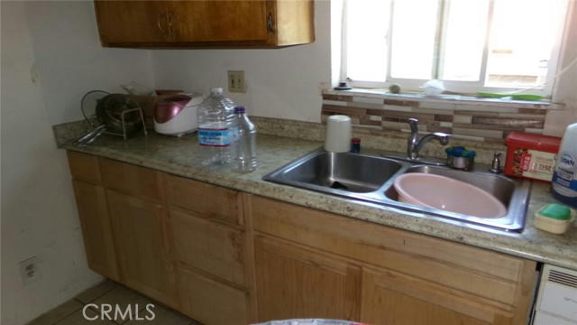 856 PLUMAS AVE, OROVILLE, CA 95965, photo 3 of 8