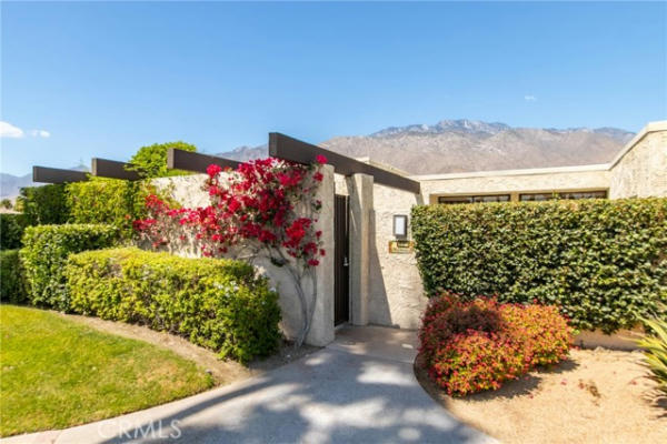 466 N HERMOSA DR, PALM SPRINGS, CA 92262, photo 4 of 32
