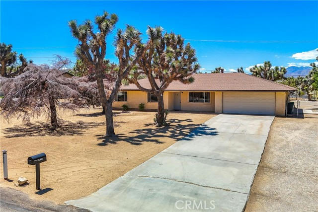 7930 PALM AVE, YUCCA VALLEY, CA 92284, photo 1 of 51