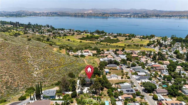 33180 HOLLISTER DR, LAKE ELSINORE, CA 92530, photo 2 of 47