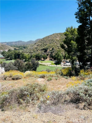 30789 EARLY ROUND DR, CANYON LAKE, CA 92587, photo 2 of 5
