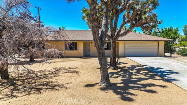 7930 PALM AVE, YUCCA VALLEY, CA 92284, photo 2 of 51