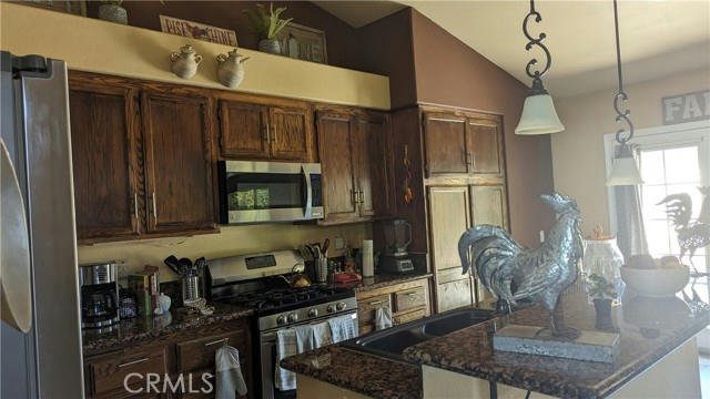 2332 WINDWOOD DR, PALMDALE, CA 93550, photo 2 of 14