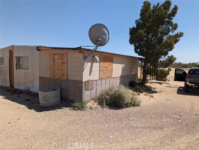 31600 TROY RD, NEWBERRY SPRINGS, CA 92365, photo 1 of 5