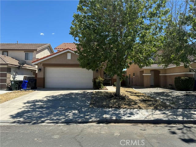14423 QUEEN VALLEY RD, VICTORVILLE, CA 92394, photo 1 of 12