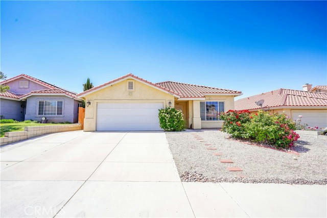 17569 FISHER ST, VICTORVILLE, CA 92395, photo 1 of 27