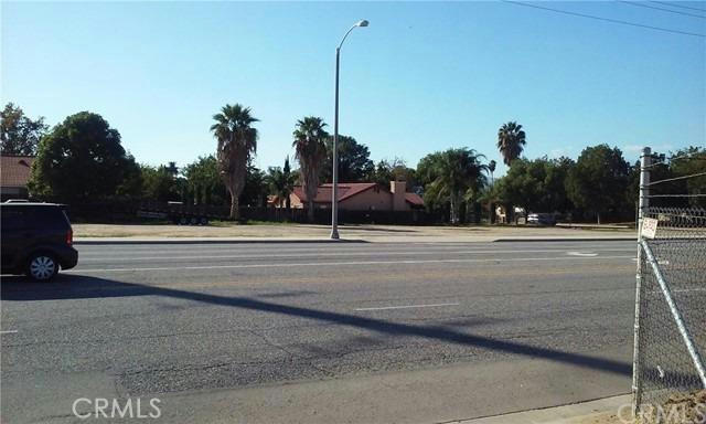4479 CHICAGO AVE, RIVERSIDE, CA 92507, photo 3 of 6