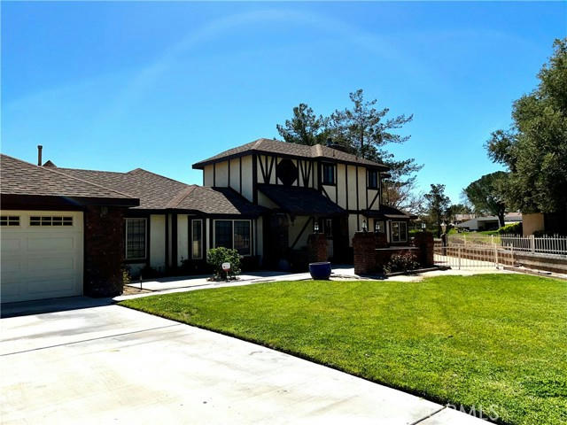 14899 GREENBRIAR DR, HELENDALE, CA 92342, photo 1 of 51
