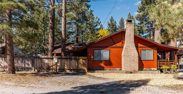 39969 FOREST RD, BIG BEAR LAKE, CA 92315, photo 3 of 44