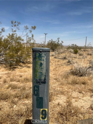 0 EAST OF OLD WOMAN SPRINGS RD AND NORTH OF LIN RD, LANDERS, CA 92285, photo 3 of 5