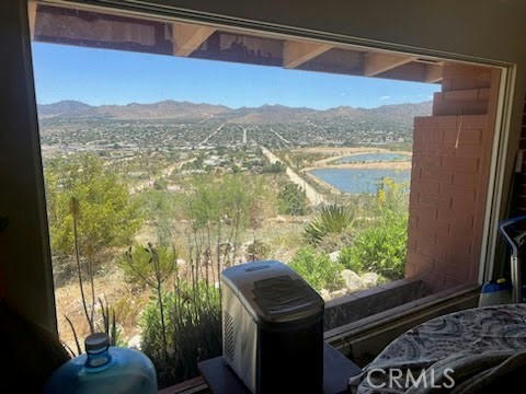 6800 SIOUX AVE, YUCCA VALLEY, CA 92284, photo 4 of 5