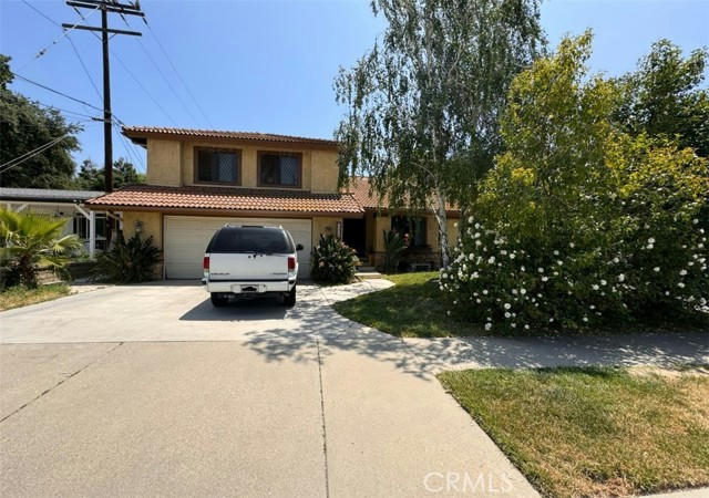 23540 CHERRY ST, NEWHALL, CA 91321, photo 1 of 5