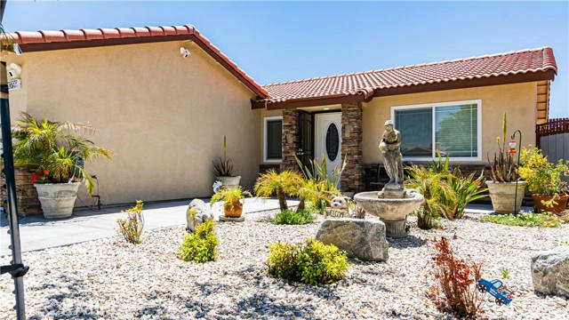 10799 FLORAL ST, ADELANTO, CA 92301, photo 5 of 32