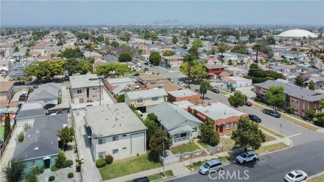 1507 W 82ND ST, LOS ANGELES, CA 90047, photo 5 of 42