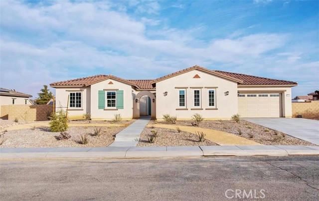 12925 DAVONA DALE RD, APPLE VALLEY, CA 92308, photo 1 of 17