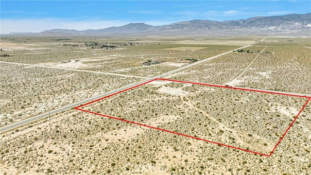 11350 CAMP ROCK RD, LUCERNE VALLEY, CA 92356, photo 5 of 19