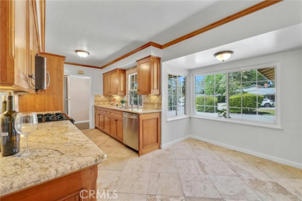 615 EDGEVIEW DR, SIERRA MADRE, CA 91024, photo 4 of 27
