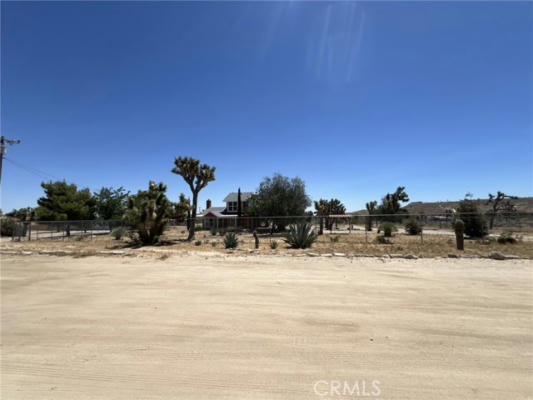 5035 ROBERTS RD, YUCCA VALLEY, CA 92284 - Image 1