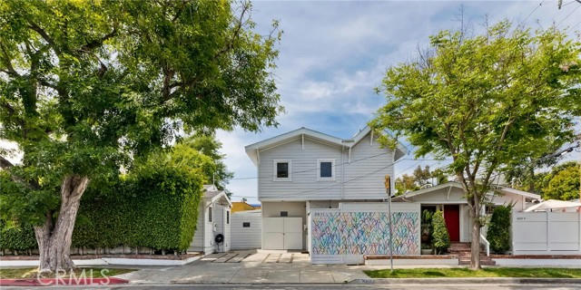 8611 ROSEWOOD AVE, LOS ANGELES, CA 90048, photo 2 of 53