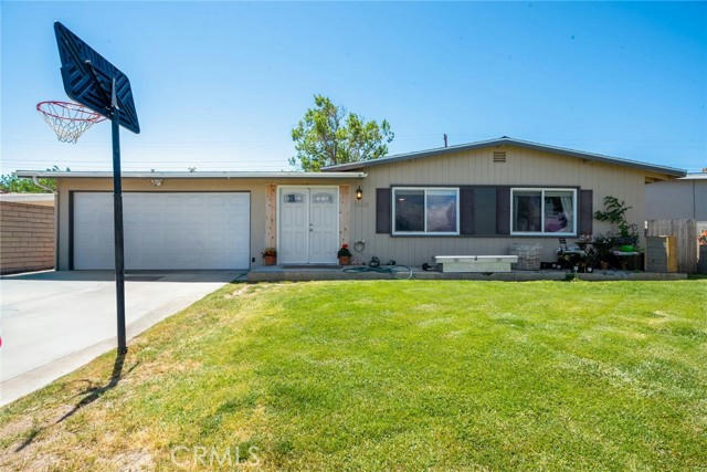 1628 SWEETBRIER ST, PALMDALE, CA 93550, photo 1 of 20