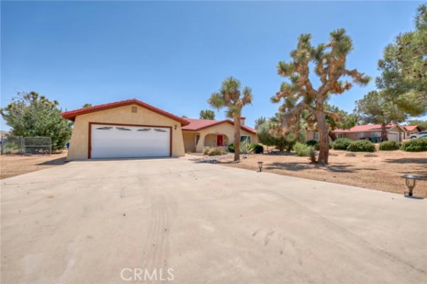 8707 PALOMAR AVE, YUCCA VALLEY, CA 92284, photo 4 of 35