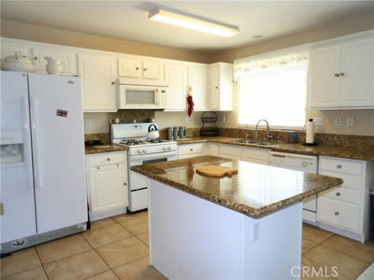 16021 PAPAGO PL, VICTORVILLE, CA 92394, photo 4 of 21