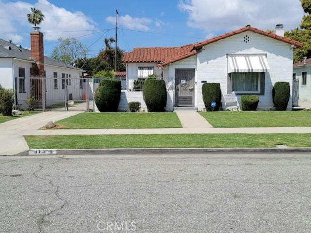 613 S SLOAN AVE, COMPTON, CA 90221, photo 1 of 9