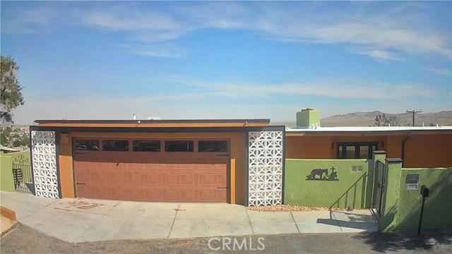 10 HILL TOP TER, BARSTOW, CA 92311 - Image 1