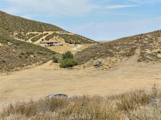 38664 BOUQUET CANYON RD, LEONA VALLEY, CA 93551, photo 3 of 5