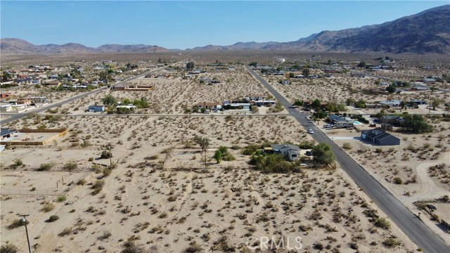 7401 N STAR AVE, 29 PALMS, CA 92277, photo 5 of 24