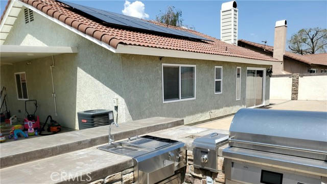 505 CYNTHIA ST, BEAUMONT, CA 92223, photo 5 of 24
